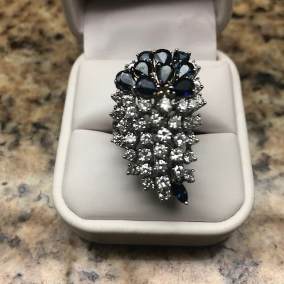 Estate Stunning Sapphire & Diamond White Gold - Picture 6 of 7